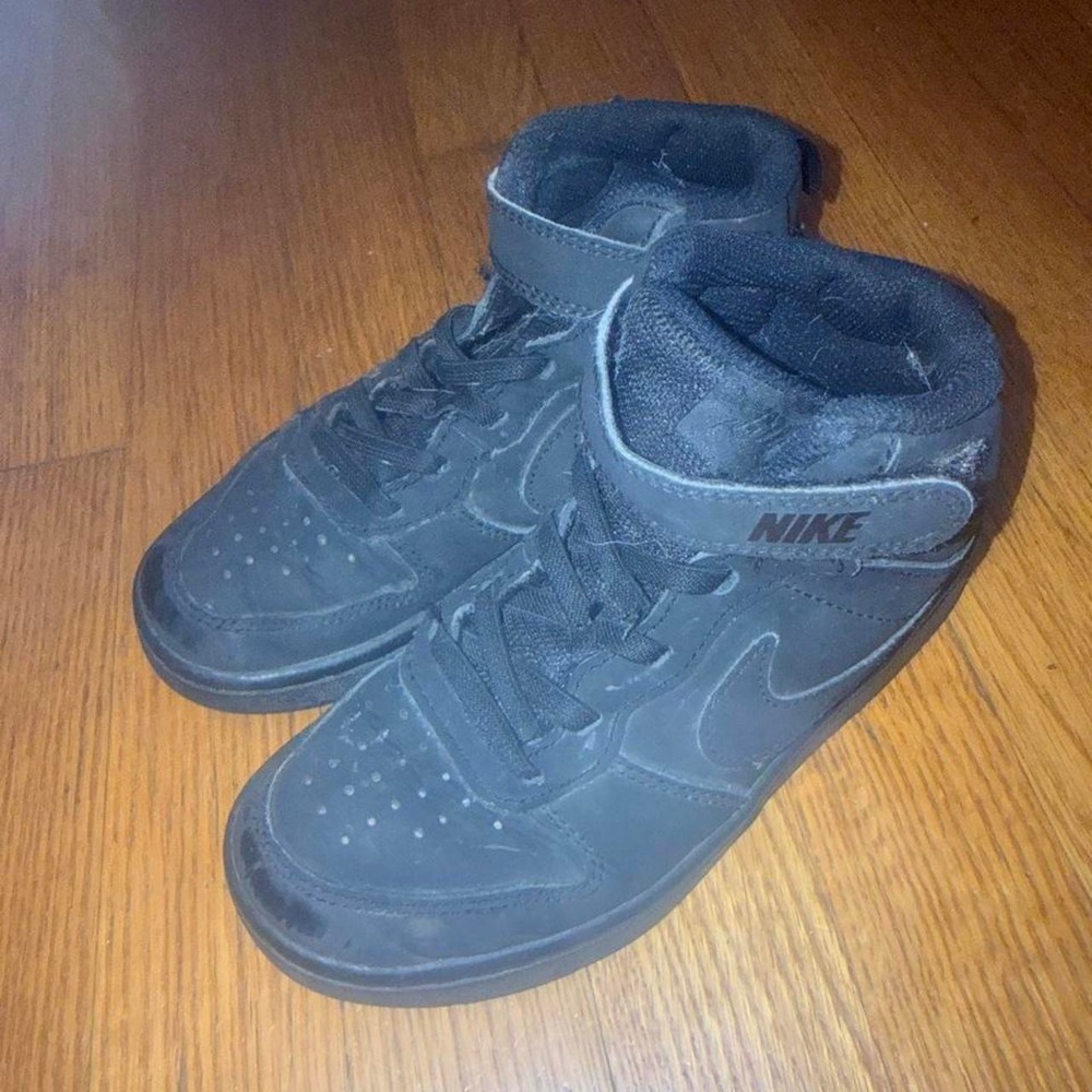 Nikes shoes
